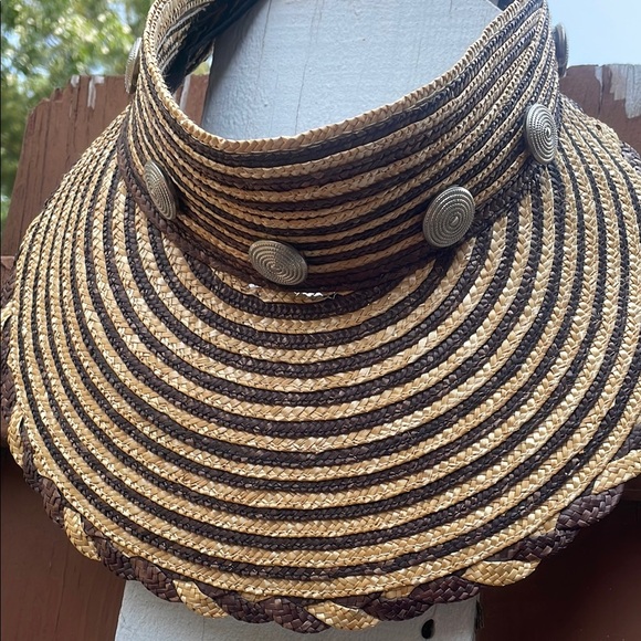 Jax Accessories - Jax Hatz - Elegant Brown and Tan Woven Hat